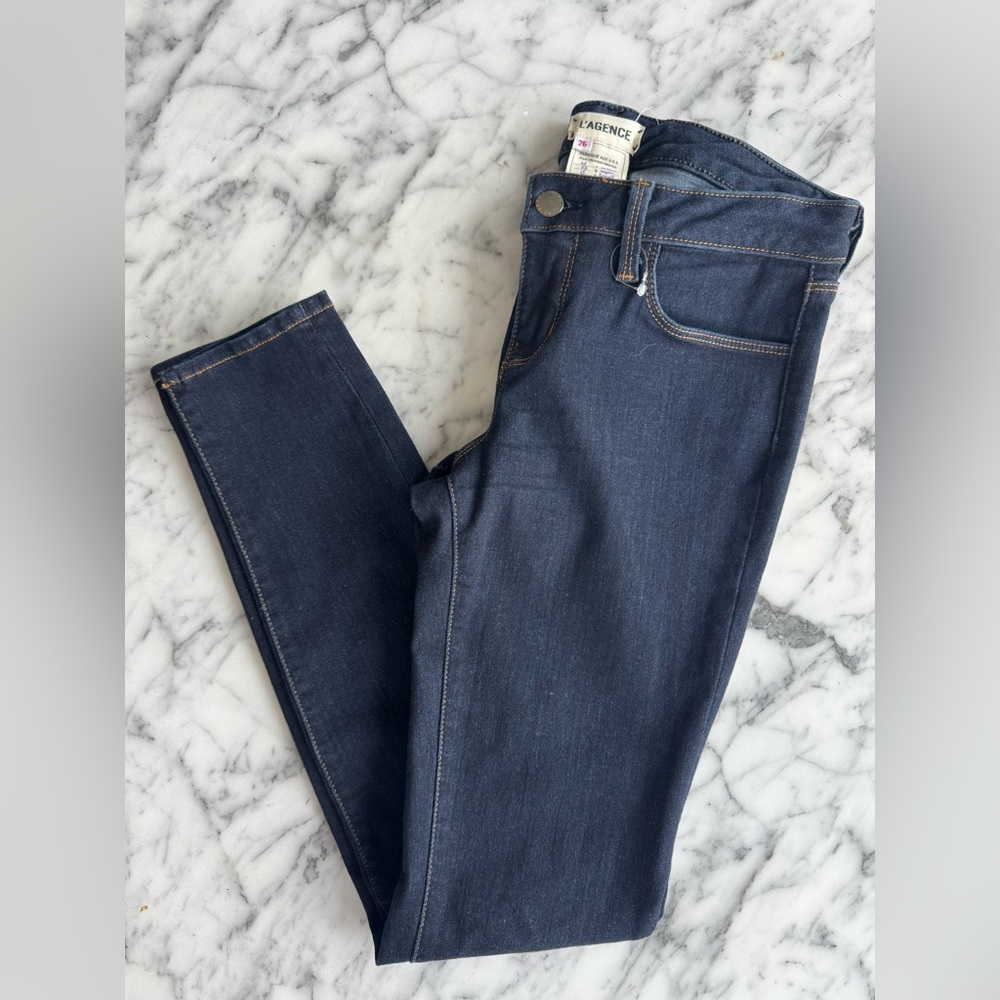 L’agence Blue Jeans size 26- BNWOT